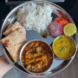 Veg. Thali (Limited)