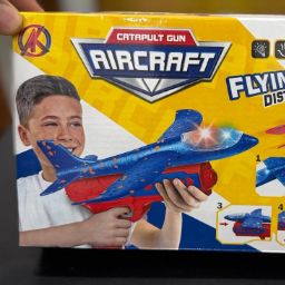 FLYING PLANE